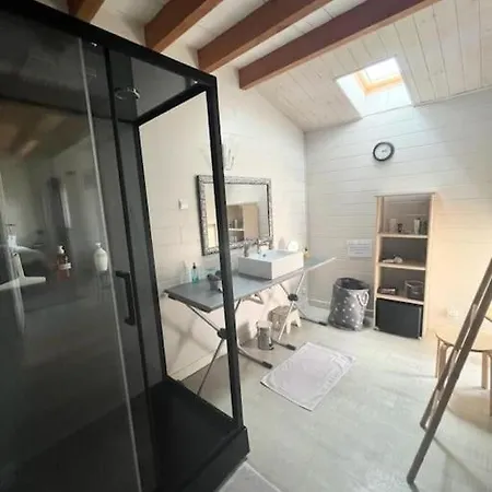 Appartement Charmante Maisonnette Proche Futuroscope