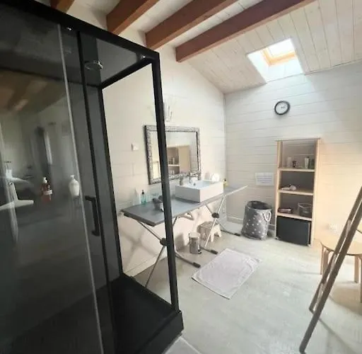 Apartamento Charmante Maisonnette Proche Futuroscope