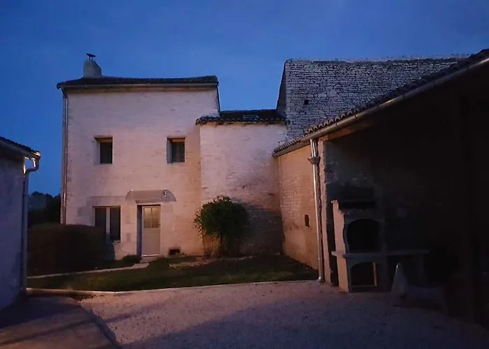 Apartment Charmante Maisonnette Proche Futuroscope Neuville-de-Poitou